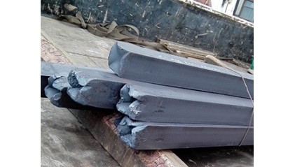 квадрат нержавеющий горячекатаный 16x16 мм AISI 304 купить в Екатеринбурге