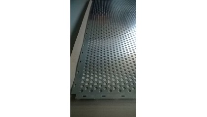 лист стальной перфорированный 2 мм Rv 3-5 09Г2С купить в Екатеринбурге