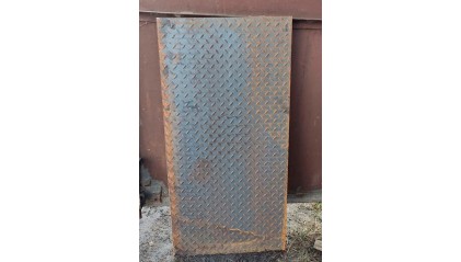 лист стальной рифленый чечевица 1,2 мм 08пс купить в Екатеринбурге