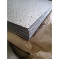 Лист нержавеющий рифленый чечевица 4x1500x3000 мм 12Х18Н10Т ГОСТ 8568-77