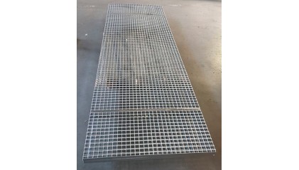 решетчатый прессованный настил P 33x33 / 30x2 Ст3пс купить в Екатеринбурге