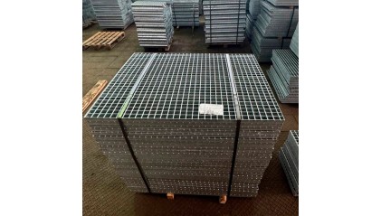 решетчатый сварной настил SP Zn 34x38 / 40x3 Ст3 купить в Екатеринбурге