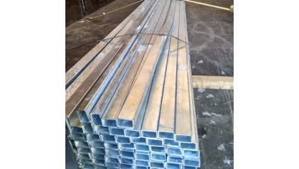 трубу профильную прямоугольную ЭСВ оцинкованную 80x60x5 мм 08пс купить в Екатеринбурге