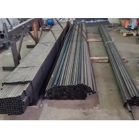 Труба стальная профильная бесшовная квадратная 40x40x1,5 мм С245 ГОСТ 13663-86