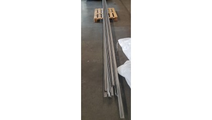 уголок нержавеющий 100x100x10 мм 08Х18Н10Т купить в Екатеринбурге