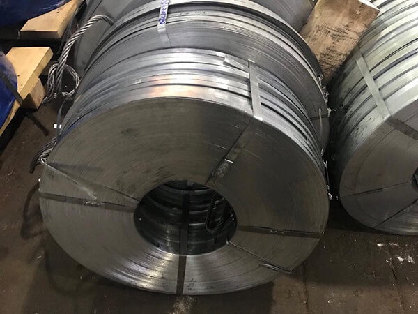 Лента стальная горячекатаная 20x2 мм Ст3сп ГОСТ 6009-74 фото