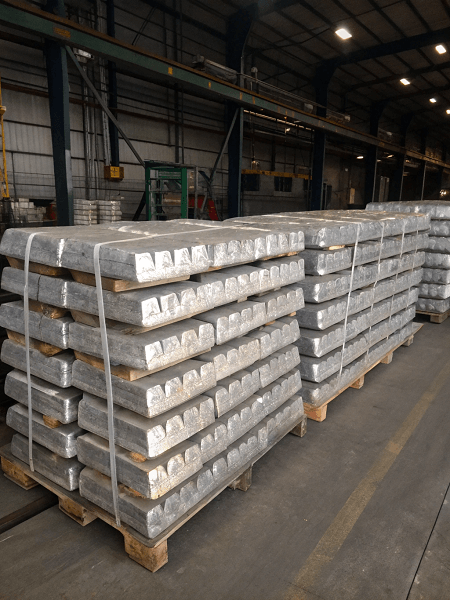 Чушки оловянные