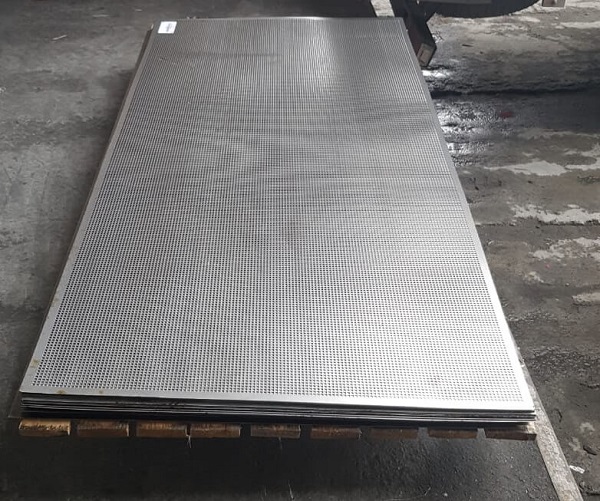 Листы перфорированные нержавеющие