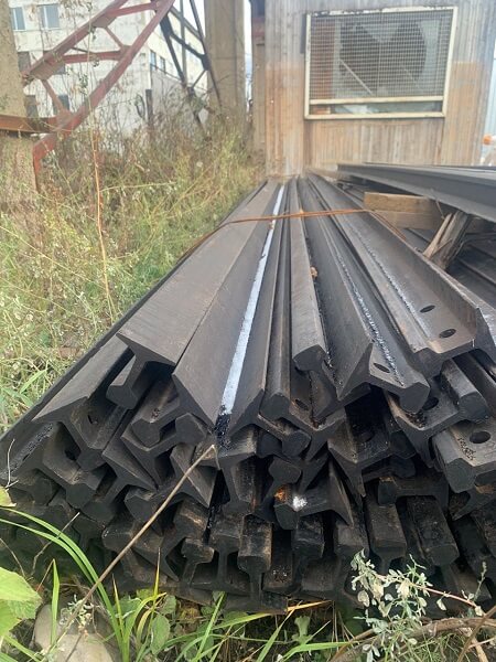 Рельсы железнодорожные