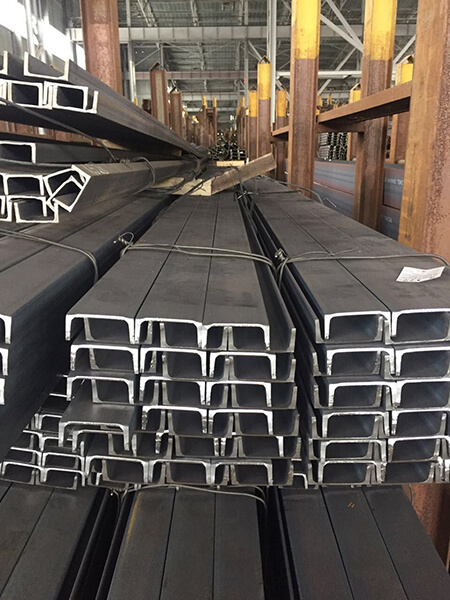 Горячекатаные швеллеры