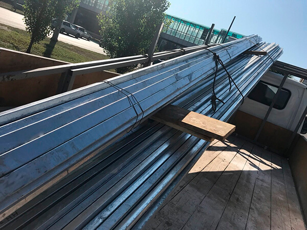 Трубы профильные оцинкованные