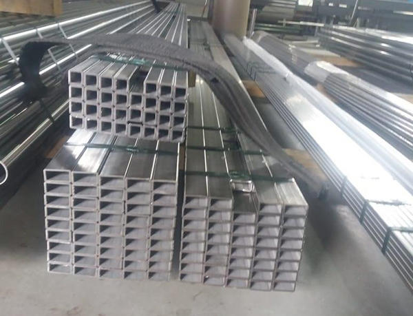 Трубы профильные нержавеющие