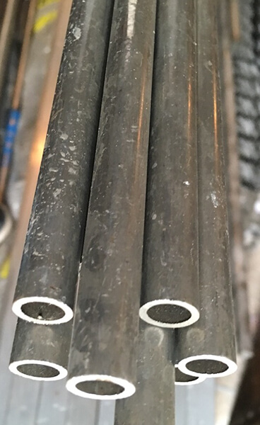 Труба алюминиевая холоднодеформированная бесшовная анодированная закаленная 25x5 мм АД31Т1 ГОСТ 18475-82 хлыст фото