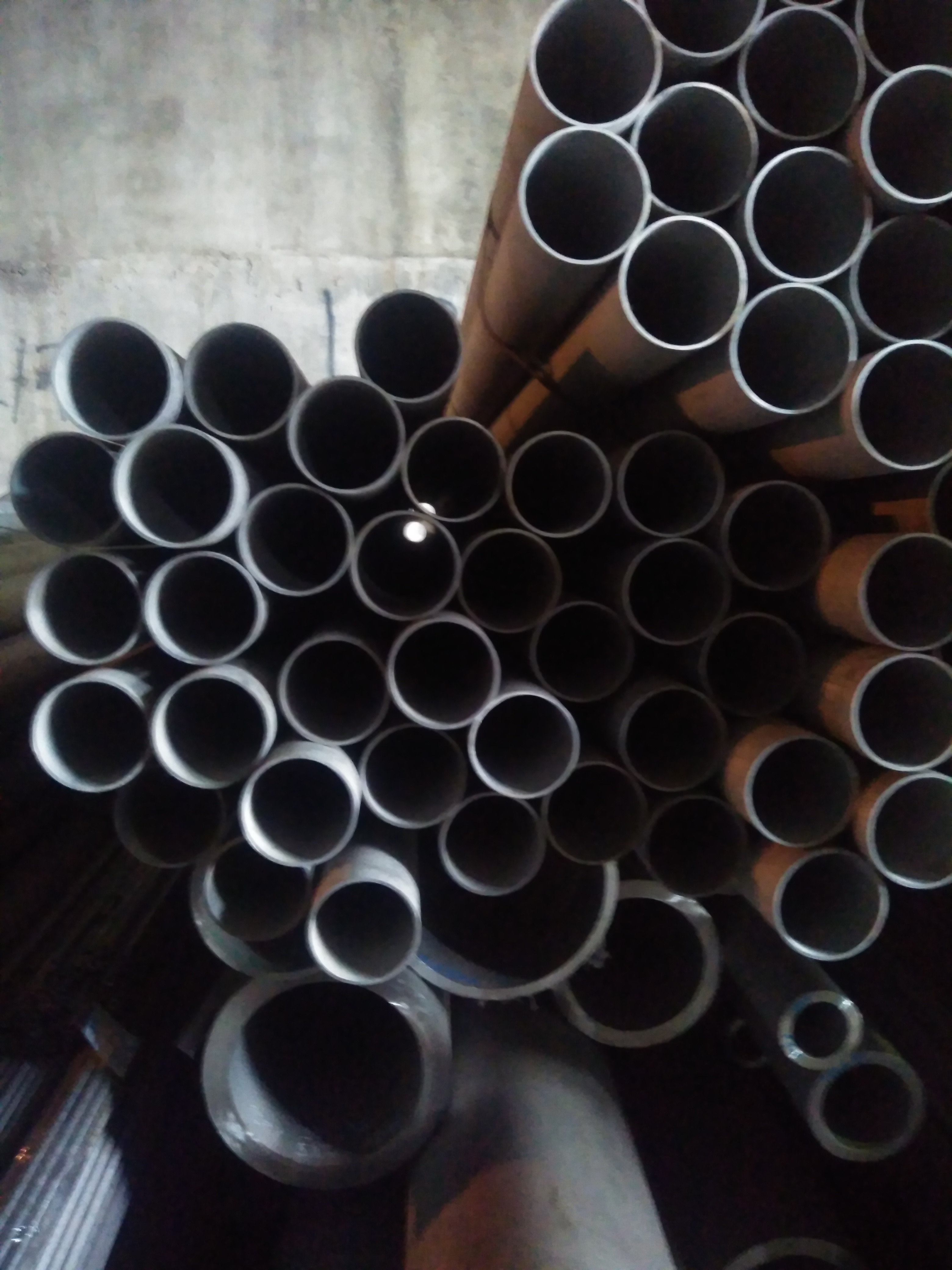 Трубы бесшовные стальные Екатеринбурге